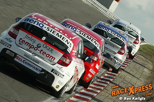 Altijd spektakel in de BMW 130i Cup